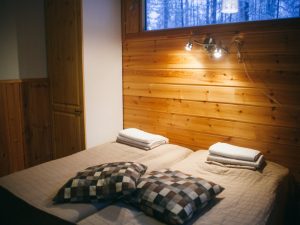 20151214-385610-holly may Mökki Petäjälammella Ruka-Kuusamossa