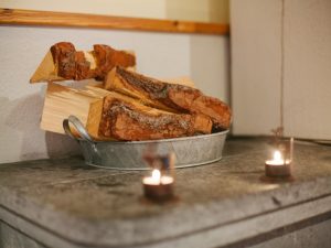 20151216-094308-holly may Mökki Petäjälammella Ruka-Kuusamossa