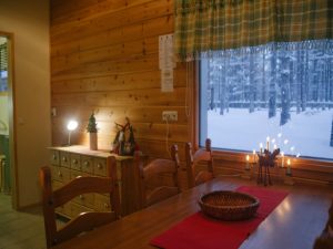 20151216-321808-holly may Mökki Petäjälammella Ruka-Kuusamossa